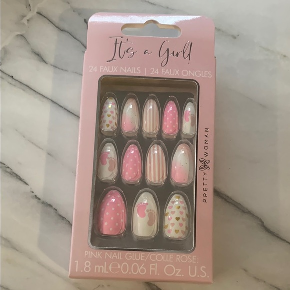pretty woman Other - Baby Girl Pretty Woman Pink and White Nail Set